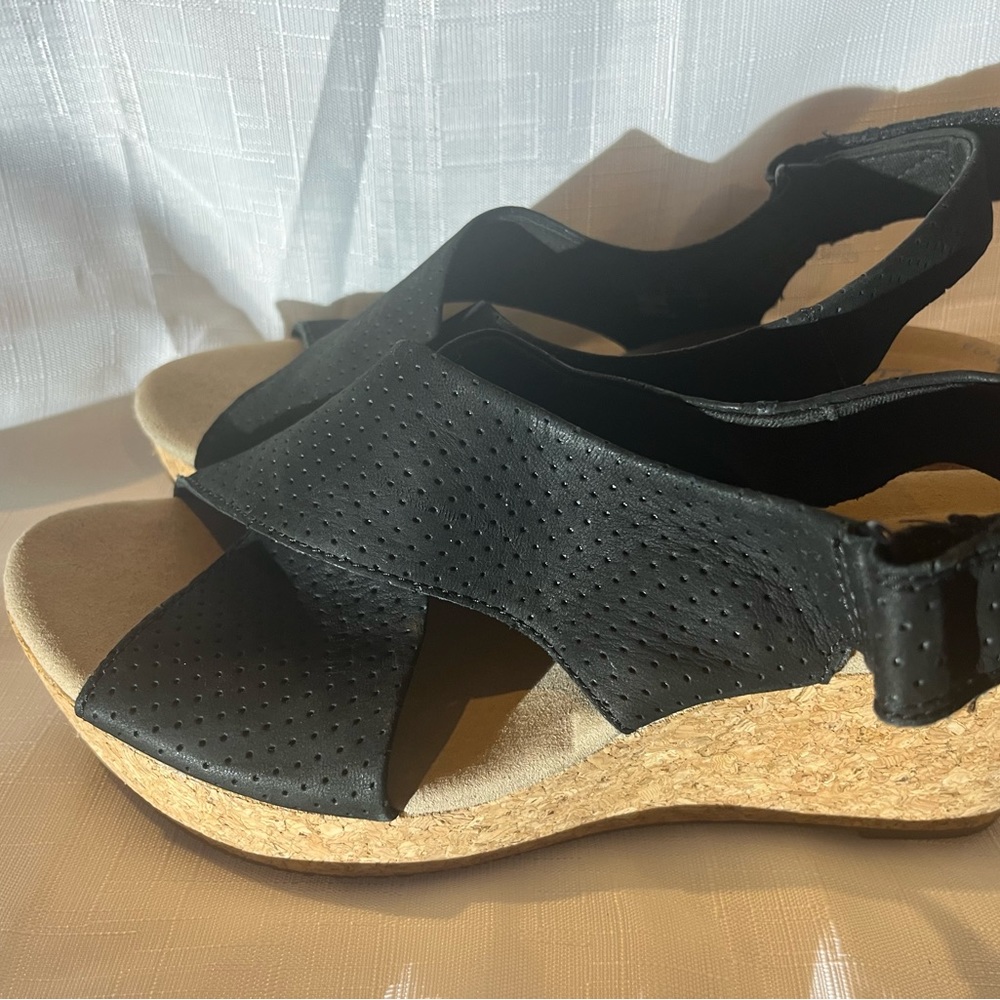 Clarks wedge sandals